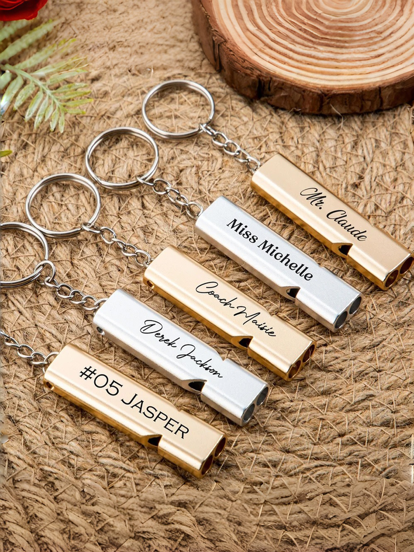 Customized Personalized Stainless Steel Whistle Keychain Customized Text Coach Whistle Durable Outdoor Whistle